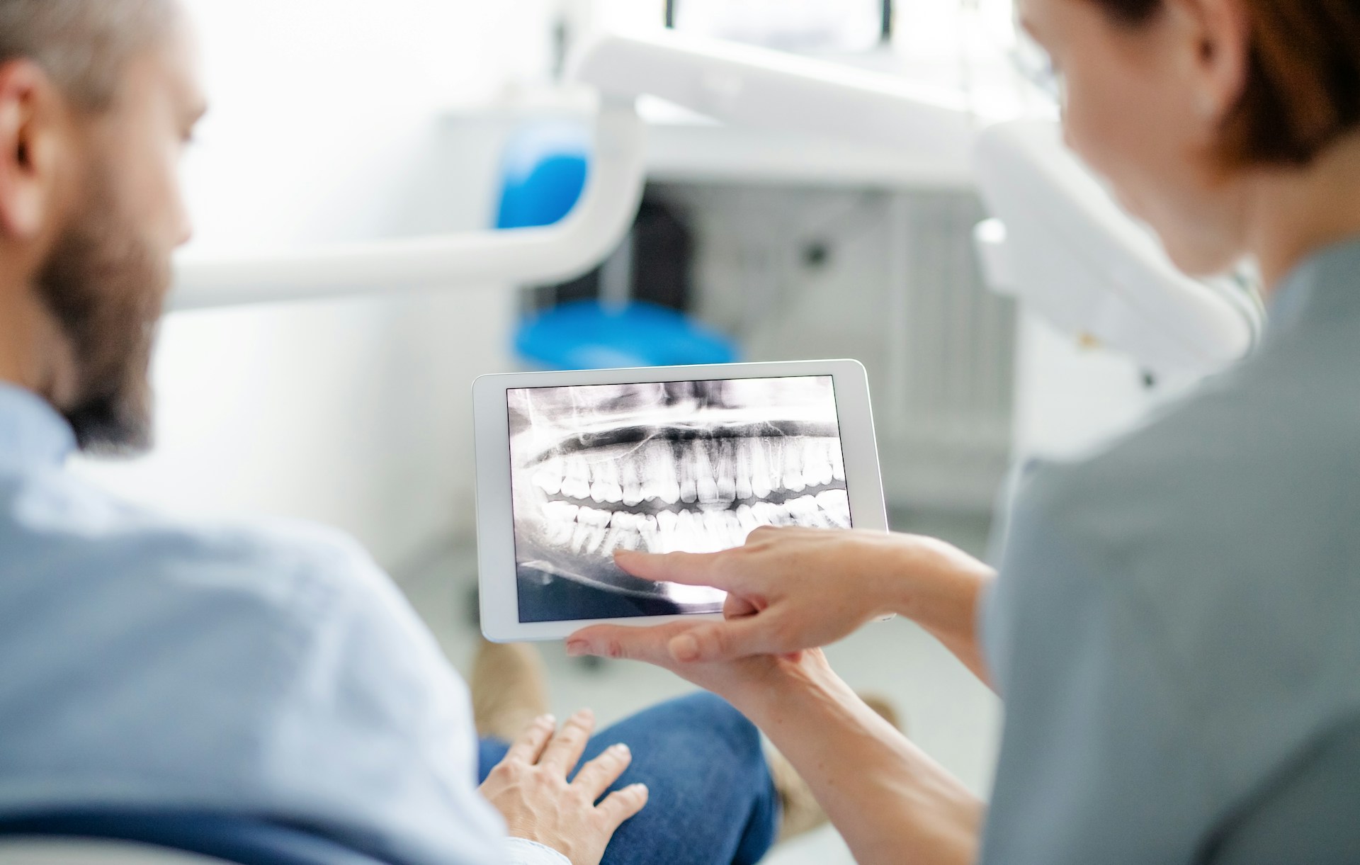 Common Signs of Periodontal Disease and What to Do About Them