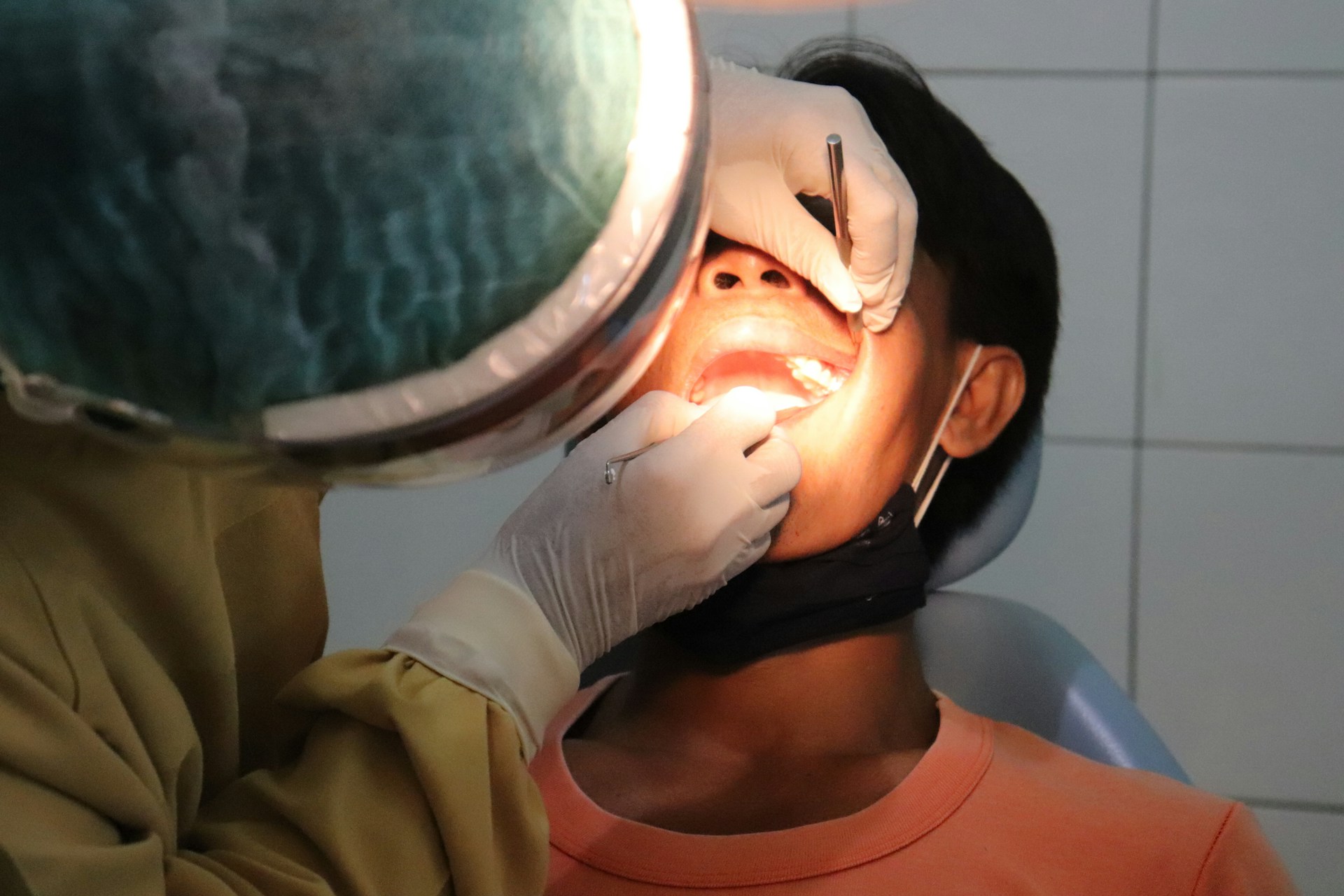 Why People Delay Going to a Dentist in Parma OH During Holidays