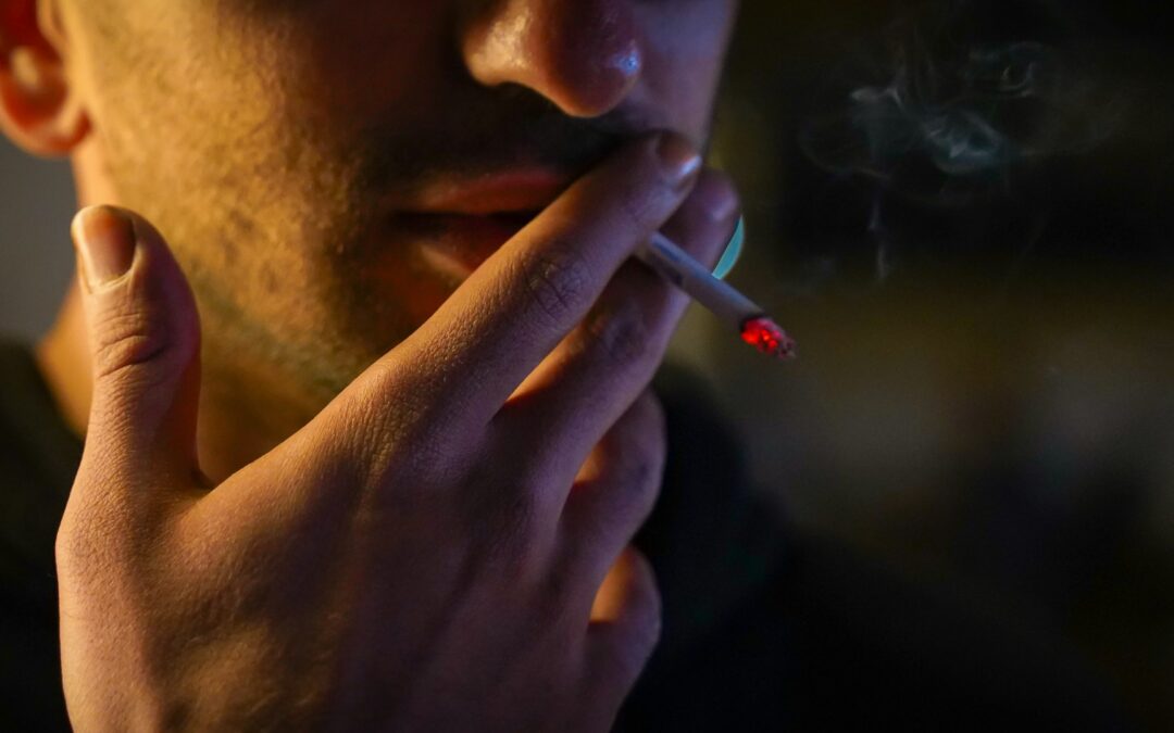 How Smoking Affects Your Gums and When to See a Specialist